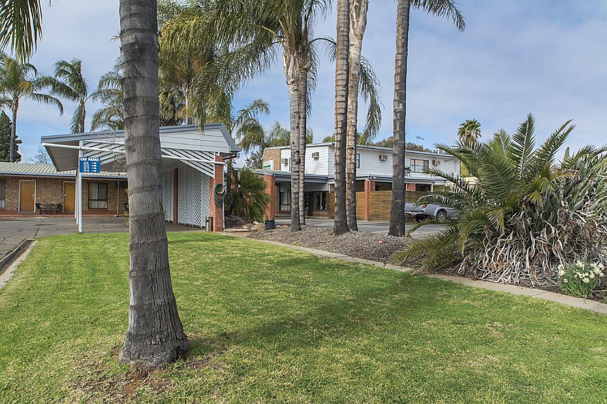 רנמארק Citrus Valley Motel מראה חיצוני תמונה
